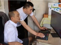 贾兵：慢行者一路生花